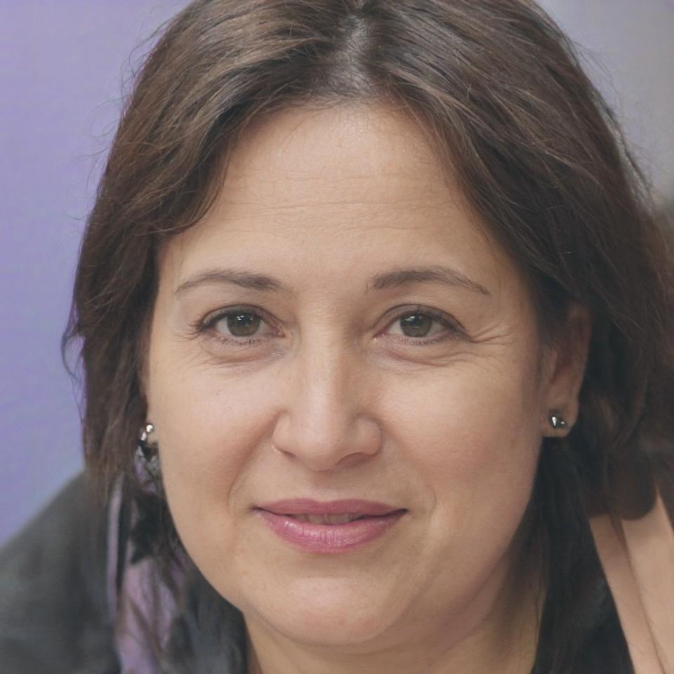 Portret Renaty Ostrowskiej, ekspertki ds. komunikacji